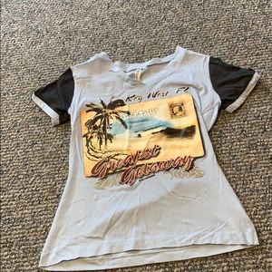 Key West V-Neck Tee